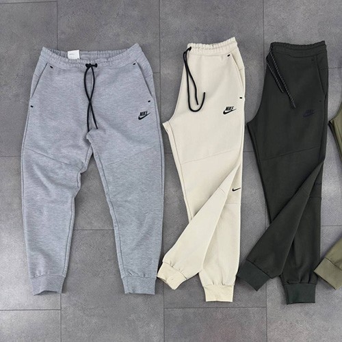 جاگر NIKE TECH 2025 رنگ کرمی سایز XL